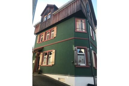 Einfamilienhaus mit Charme und Scheune im alten Ortskern - Hirschberg an der Bergstraße