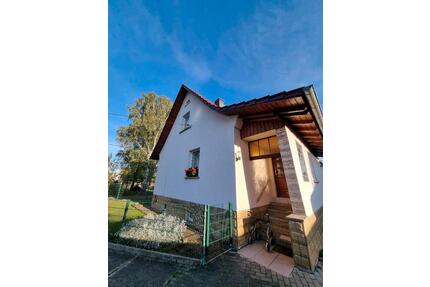 freistehendes Einfamilienhaus zur Miete in ruhiger Lage - Drei Gleichen