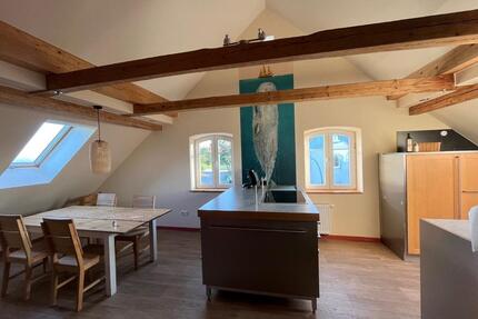 Helle 3,5 Zimmer Maisonettewohnung mit Balkon und Gartenanteil - Hummeltal