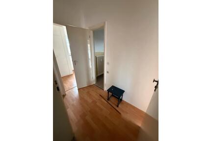 Modernisierte 1,5-Zimmer-Wohnung mit Balkon in Gelsenkirchen-Erle