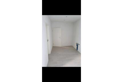 2,5 Zimmer Whg - 900,00&nbsp;EUR Kaltmiete, ca.&nbsp; 55,00&nbsp;m&sup2; in Bruchsal (PLZ: 76646)