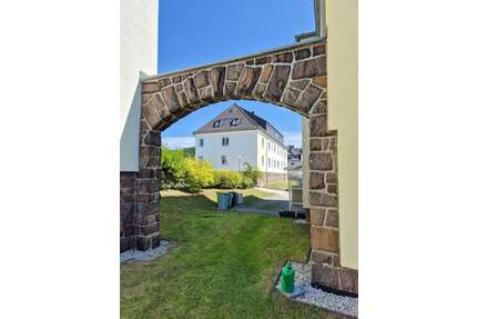 Wohnung zum Mieten in Hohenstein-Ernstthal 595,83 € 81.62 m²