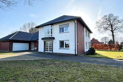 Haus zum Kaufen in Rietberg 479.000,00 € 244.79 m²