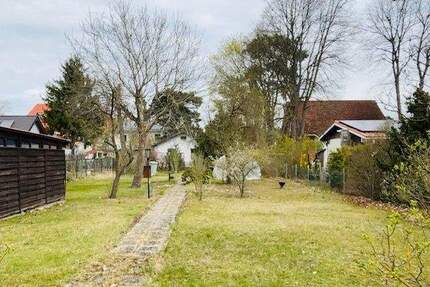 Schönes Baugrundstück in ruhiger grüner Siedlungslage - Berlin Mahlsdorf