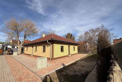 Haus zum Mieten in Teutschenthal 1.500,00 € 110 m²