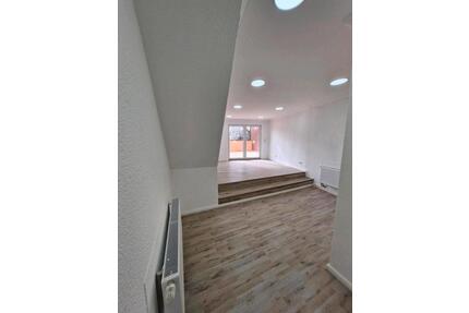 2 Raum Wohnung, neu saniert, Terrasse, zentrumsnah, Kamin - Mansfeld