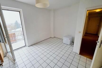 Gemütliche 3-Zimmer-Wohnung mit Küche in Schwerin (66,78 m²)