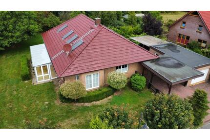 Bungalow in ruhiger Lage - 1.800,00&nbsp;EUR Kaltmiete, ca.&nbsp; 200,00&nbsp;m&sup2; in Embsen (PLZ: 21409)