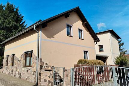 Einfamilienhaus - komplett saniert – Einliegerwohnung - Zeulenroda-Triebes