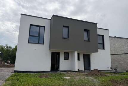 Haus zum Kaufen in Delbrück 475.000,00 € 140.22 m²
