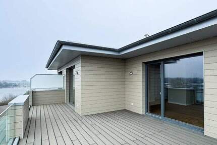 SchleiGlück in Kappeln: Neubau-Eigentumswohnung Haus 9 Wohnung 9 mit atemberaubendem Wasserblick!