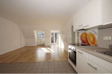 Wohnung zum Mieten in Zwickau 399,00 € 58.2 m²