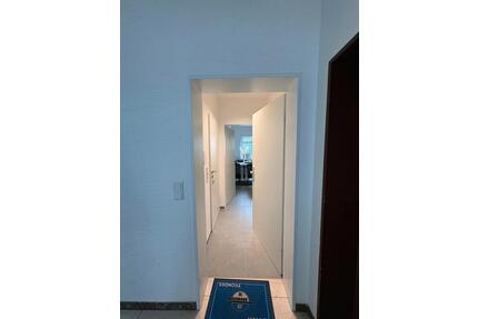 2zi. Wohnung in Elsen - 480,00&nbsp;EUR Kaltmiete, ca.&nbsp; 38,00&nbsp;m&sup2; in Paderborn (PLZ: 33100) Neuenbeken