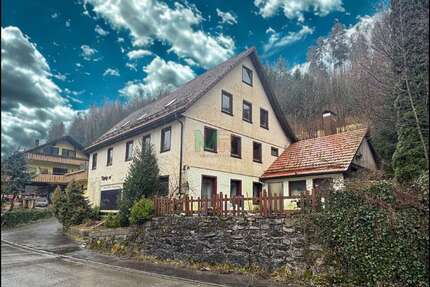 Haus zum Kaufen in Baiersbronn 159.000,00 € 224 m²