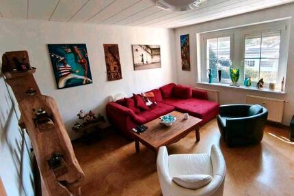 Moderne 3 R. Wohnung mit EBK - 50.000,00&nbsp;EUR Kaufpreis, ca.&nbsp; 64,00&nbsp;m&sup2; in Döbeln (PLZ: 04720)