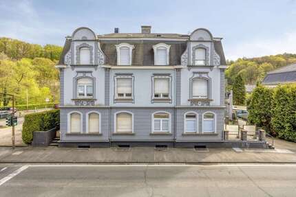 Haus zum Kaufen in Remscheid 365.000,00 € 408 m²