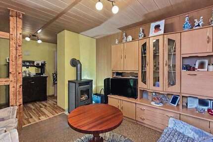 Haus zum Kaufen in Lunzenau 69.999,00 € 105 m²