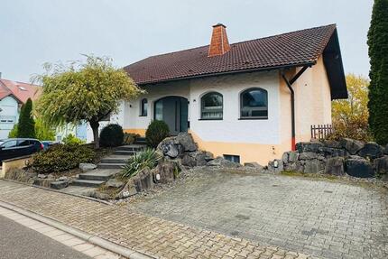 *HOUSE FOR RENT* Beautiful Bungalow in Obermohr (Steinwenden)