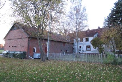 Selbstversorger,WG,Handwerker,2-4 Familien Haus,Glasfaser,3890qm - Warmsen