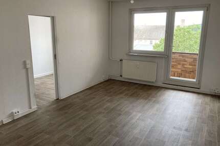 Wohnung zum Mieten in Gera 385,00 € 67.99 m²
