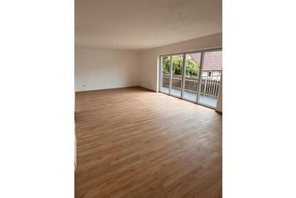 Helle 3 Zi-Whg. mit großem Balkon und Stellplatz - Baden-Baden Lichtental