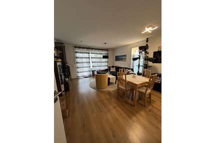 Wohnung zum Mieten in Regensburg 1.045,00 € 76.84 m²