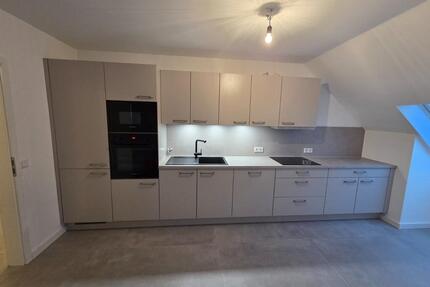 Attraktive 3-Zimmer-Wohnung mit Balkon und neuer Einbauküche - Gladbeck