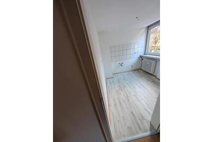 3 Zimmer Wohnung mit Garage - 485,00&nbsp;EUR Kaltmiete, ca.&nbsp; 59,00&nbsp;m&sup2; in Wuppertal (PLZ: 42103) Elberfeld