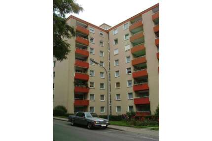 Wohnung zum Kaufen in Saarbrücken 140.000,00 € 82.48 m²