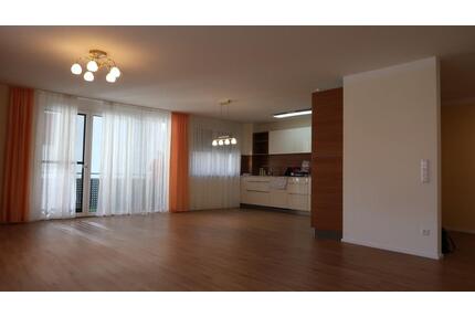 Exklusive 3,5-Zimmer-Wohnung in Kuppingen (Herrenberg)