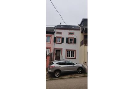 Charmantes Haus von privat zu verkaufen - Ayl