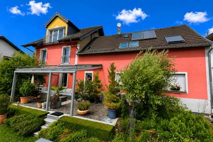 Haus zum Kaufen in Niederkassel 1.200.000,00 € 260 m²