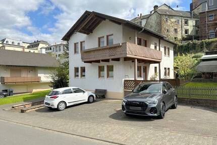 Gepflegtes Zweiparteienhaus in Kyllburg