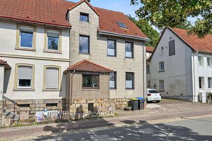 Haus zum Kaufen in Schieder-Schwalenberg 239.000,00 € 178 m²