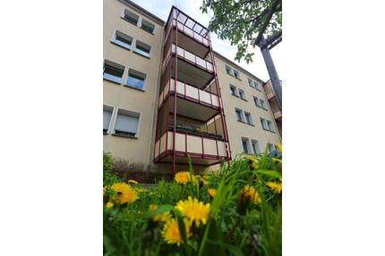 Deine neue Wohnung - 365,00&nbsp;EUR Kaltmiete, ca.&nbsp; 48,90&nbsp;m&sup2;&nbsp;Wohnfl&auml;che in Dessau-Roßlau (PLZ: 06844) Innenstadt
