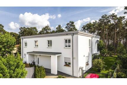 Modernes, voll vermietetes Mehrfamilienhaus mit drei Wohneinheiten & großzügigem Garten in ruhiger Lage - Brück