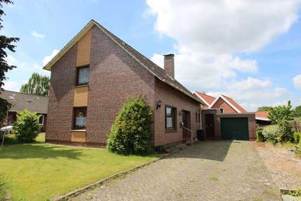 Haus zum Kaufen in Weener 181.000,00 € 126 m²