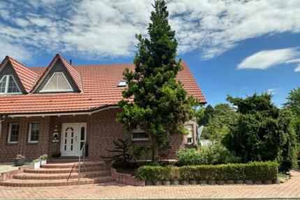 ***Wunderschönes Landhaus-DHH in Brehna * Gehobene Ausstattung*** - Sandersdorf-Brehna Torna