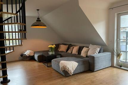 Moderne Maisonette-Wohnung mit Balkon in ruhiger, zentraler Lage - Gummersbach Hepel