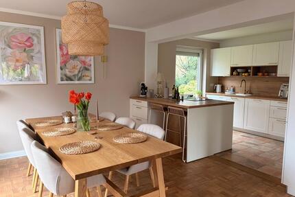 110 qm Wohnung in Bahnhofsnähe mit Terrasse, Garten - Osterholz-Scharmbeck