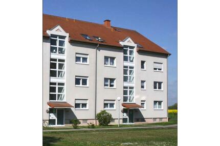 2-Zimmer Dachgeschoss Wohnung - provisionsfrei, 4,0% Rendite - Markranstädt