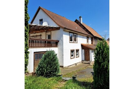 Erbenhausen, EFH + Nebengeb. - 70.000,00&nbsp;EUR Kaufpreis, ca.&nbsp; 135,00&nbsp;m&sup2;&nbsp;Wohnfl&auml;che in Erbenhausen (PLZ: 98634)