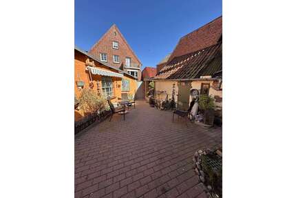 Haus zum Kaufen in Dassow 255.000,00 € 141.6 m²