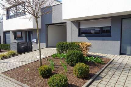 Haus zum Mieten in Kaiserslautern 2.350,00 € 179 m²