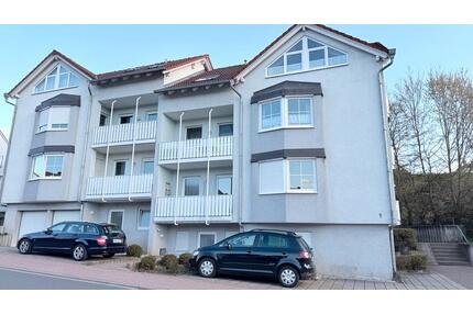 2-ZKB DG-Wohnung mit 2 Balkonen und Garage zentral in Erbach