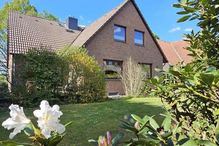 Einfamilienhaus in exklusiver Lage in H-DavenstedtWest zur Miete - Hannover Ahlem-Badenstedt-Davenstedt