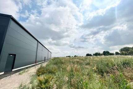 Grundstück in Grevenbroich 590.000,00 € 5852 m²