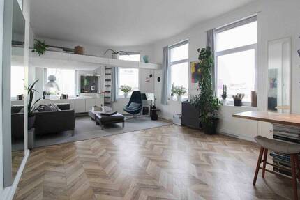 Zeitlose Altbau-Eleganz trifft urbanes Lebensgefühl in Neuehrenfeld - Köln