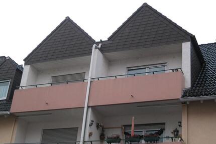 Neu renoviertes 1-Zimmer-Apartment 35m2 mit Balkon&Tiefgarage - Neustadt an der Weinstraße