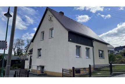 Klein und gemütlich - 95.000,00&nbsp;EUR Kaufpreis, ca.&nbsp; 66,00&nbsp;m&sup2;&nbsp;Wohnfl&auml;che in Neustadt (PLZ: 01844)